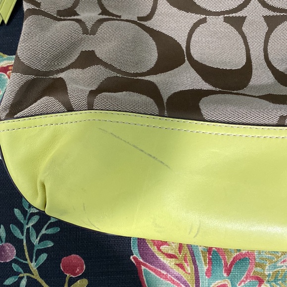 Coach Purse - Picture 13 of 15